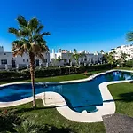 Relax In Estepona - Appartement Op Sunset Golf