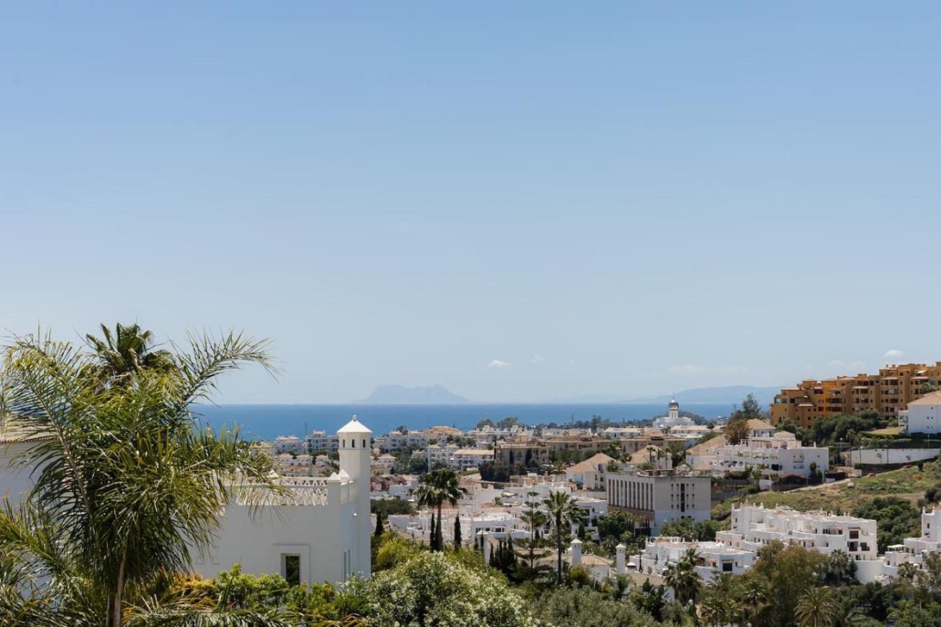 Relax In - Op Sunset Golf Apartamento Estepona